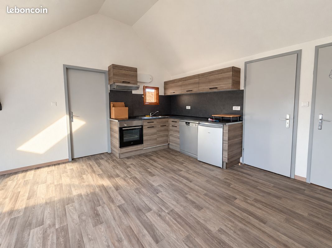 Appartement 3 pièces 50 m² · à Fislis · 50 m² · 700 €/mois