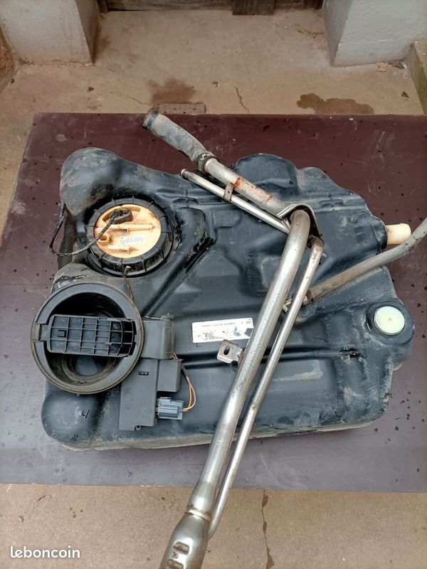 Jauge à Carburant (capteur De Niveau) Pour FORD C-MAX 2 Phase 1 2.0 TDCI - Référence 1851450, Occasion, Garantie 12 Mois