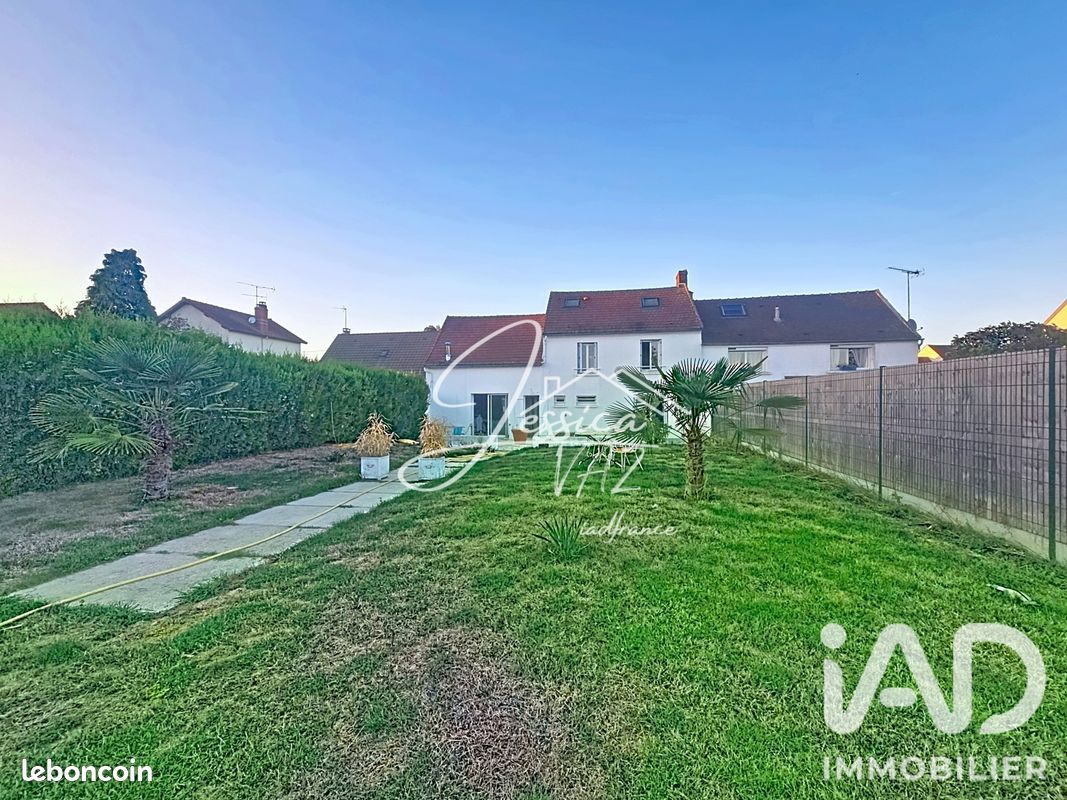 Maison 5 pièces 120 m² · à Le Plessis-Belleville · 120 m² · 239 000 €