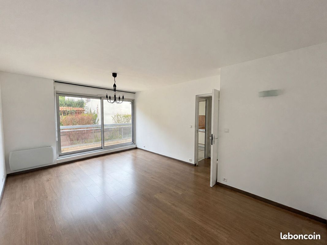 Appartement 1 pièce 33 m² · à Clermont-Ferrand · 33 m² · 495 €/mois