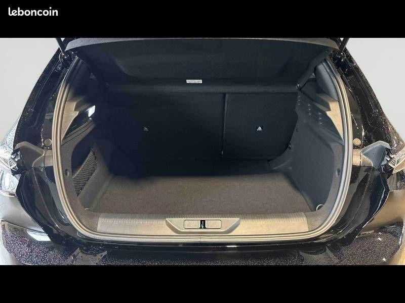 PEUGEOT 308 Hybrid 145 e-DCS6 Allure (image 17)