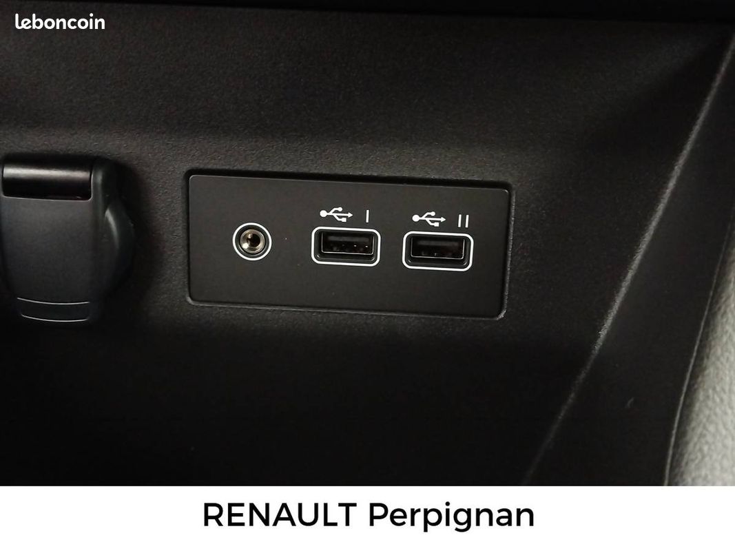 RENAULT Clio E-Tech full hybrid 145 ch GSR2 Evolution (image 20)