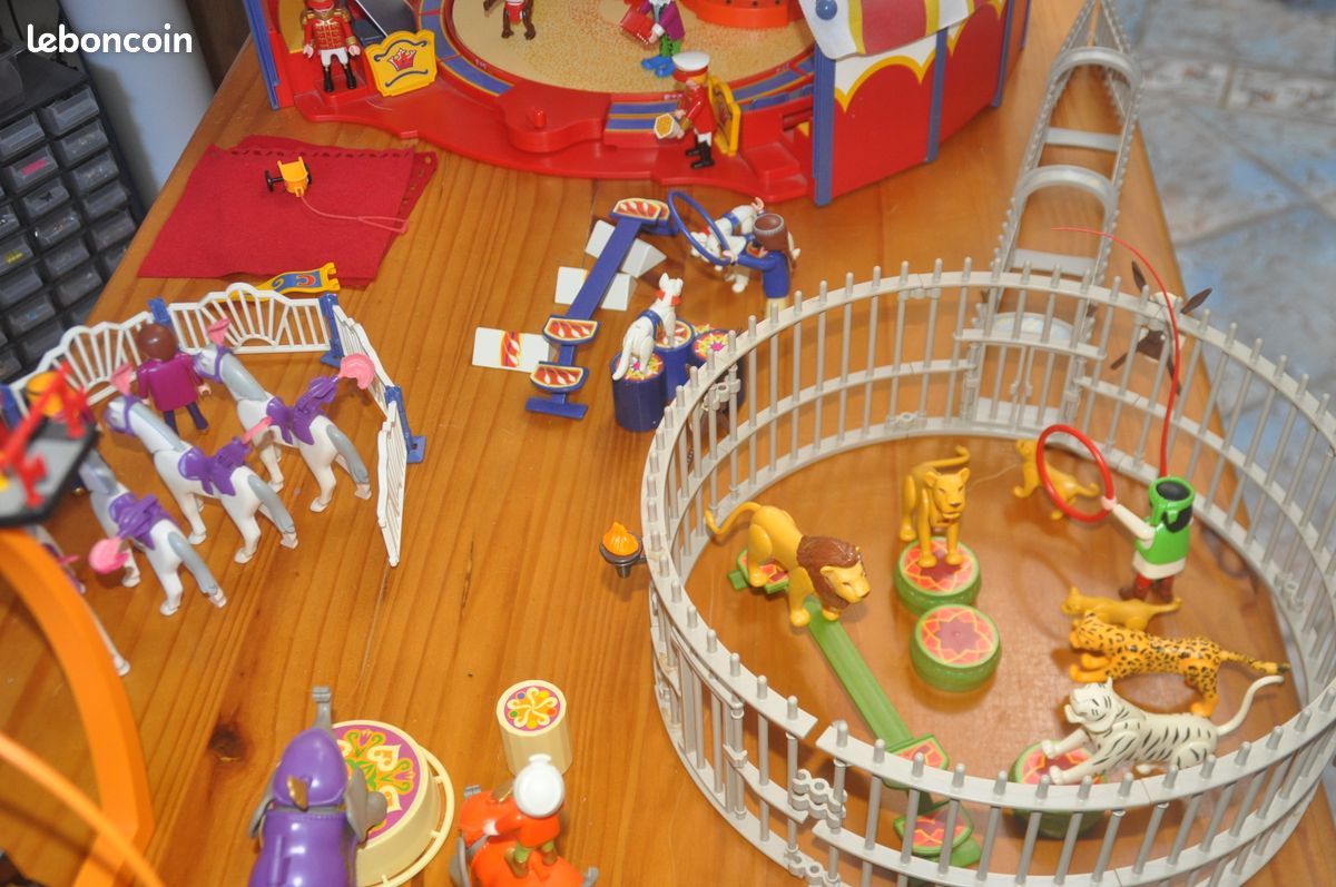 Playmobil le cirque + les fauves + les chevaux + les chiens + les acrobates (image 6)