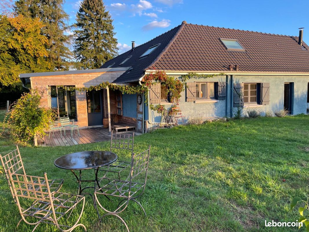 Maison 8 pièces 256 m² · à Machiel · 256 m² · 495 000 €