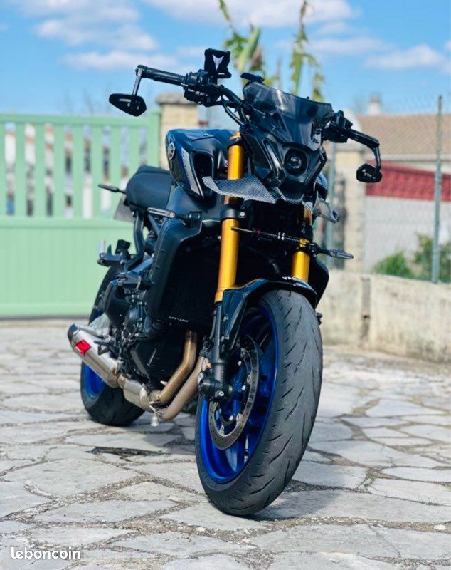 Yamaha mt 09 SP (image 1)