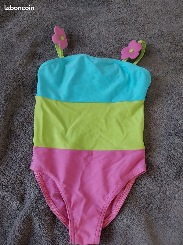 Maillot de bain fille 4 ans (image 1)