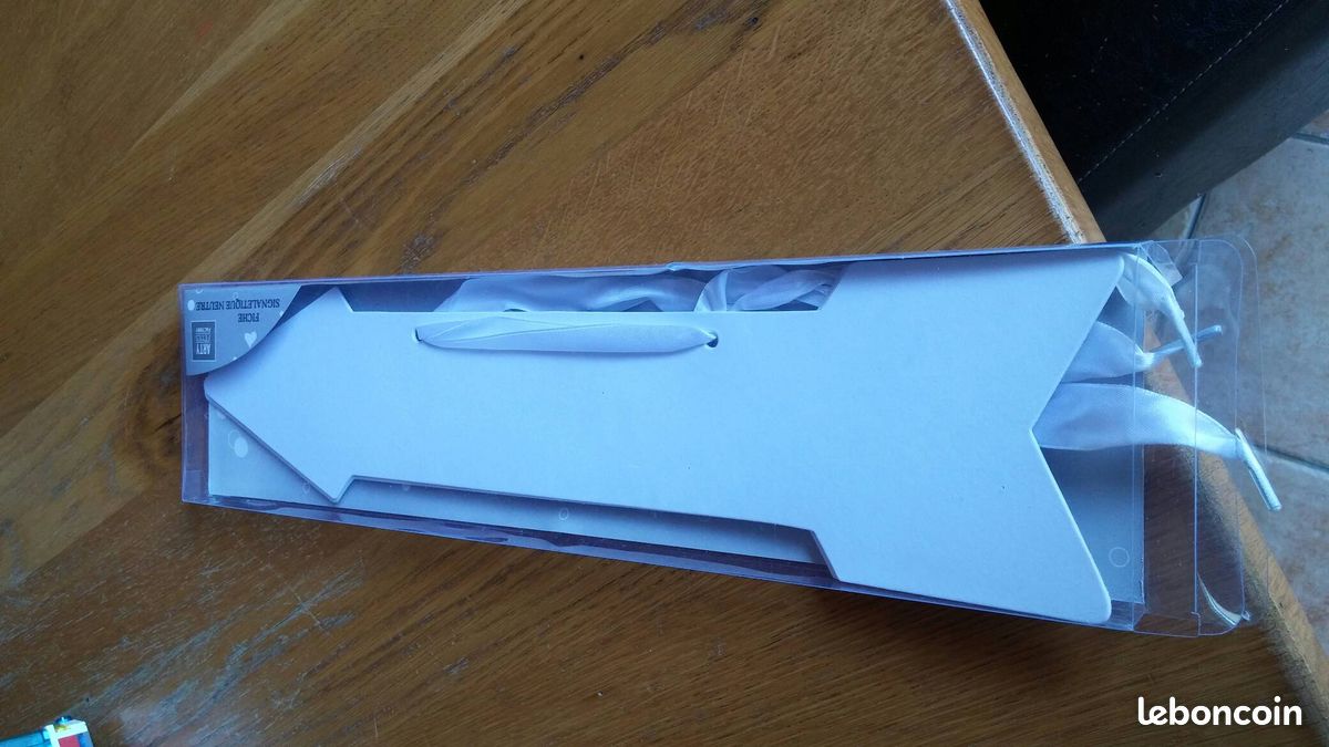 Flèches en carton (image 2)
