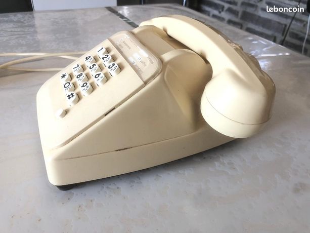 VINTAGE - TÉLÉPHONE à CADRAN SOCOTEL S63 de 1978 - BLANC / ÉCRU - Collection