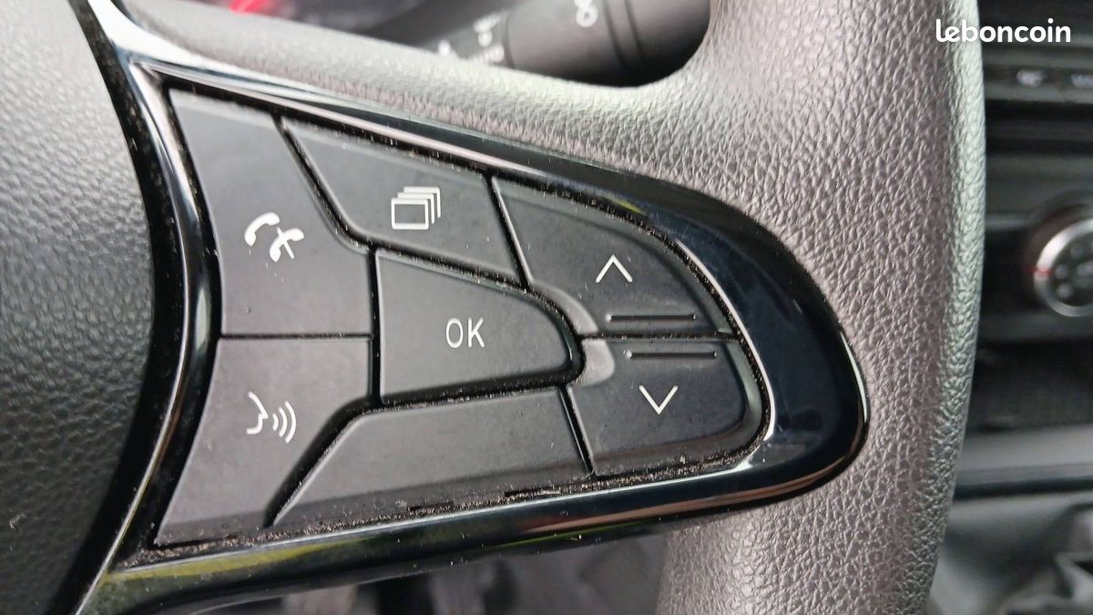 Renault kangoo van blue dci 95 extra 22 (image 30)