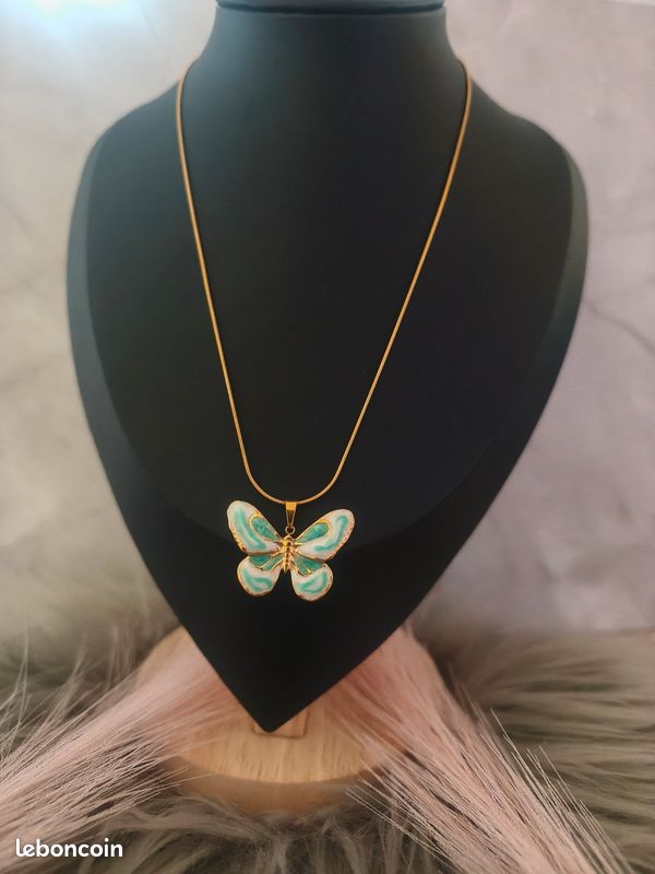 Collier femme en acier inoxydable (image 1)