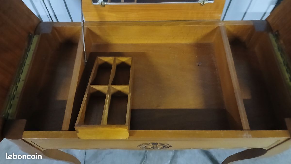 Coiffeuse en bois massif (image 5)