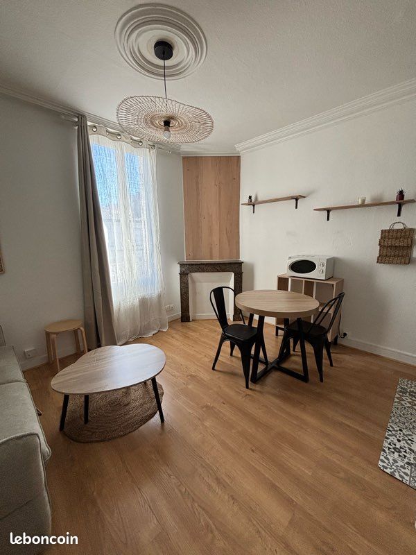 Appartement 1 pièce 20 m² · à Angoulême · 20 m² · 420 €