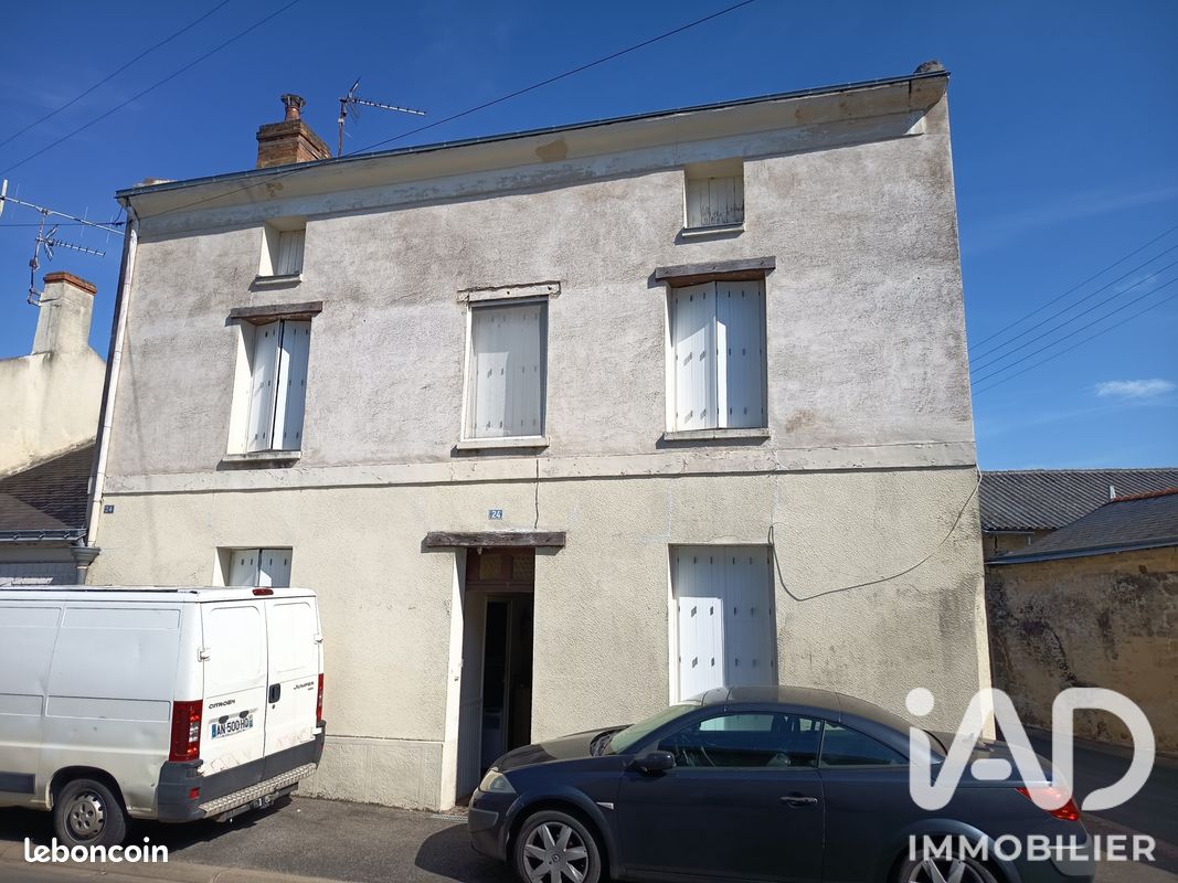 Maison 5 pièces 100 m² · à Doué-en-Anjou · 100 m² · 125 000 €