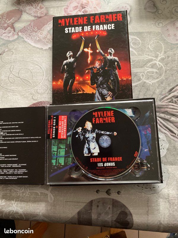 Bonjour propose jolie coffret dvd originaux Mylène Farmer (image 3)