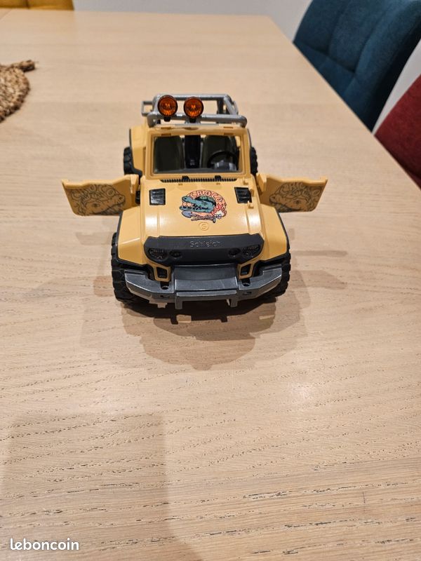 4x4 (image 2)