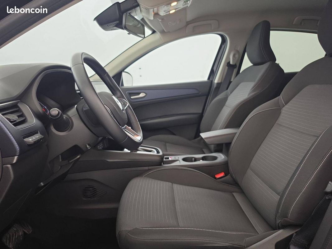 RENAULT Arkana E-Tech hybride 145 - 22 Evolution (image 9)