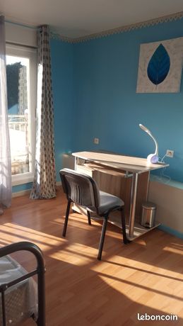 CHAMBRE meublée + terrasse privée