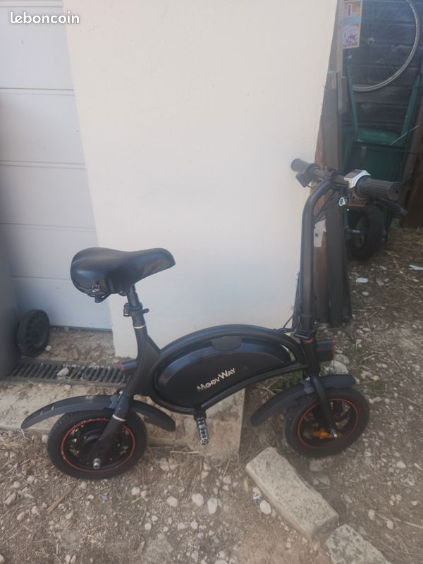 Moovway Velo Draisienne Electrique Auchan Tricycle électrique