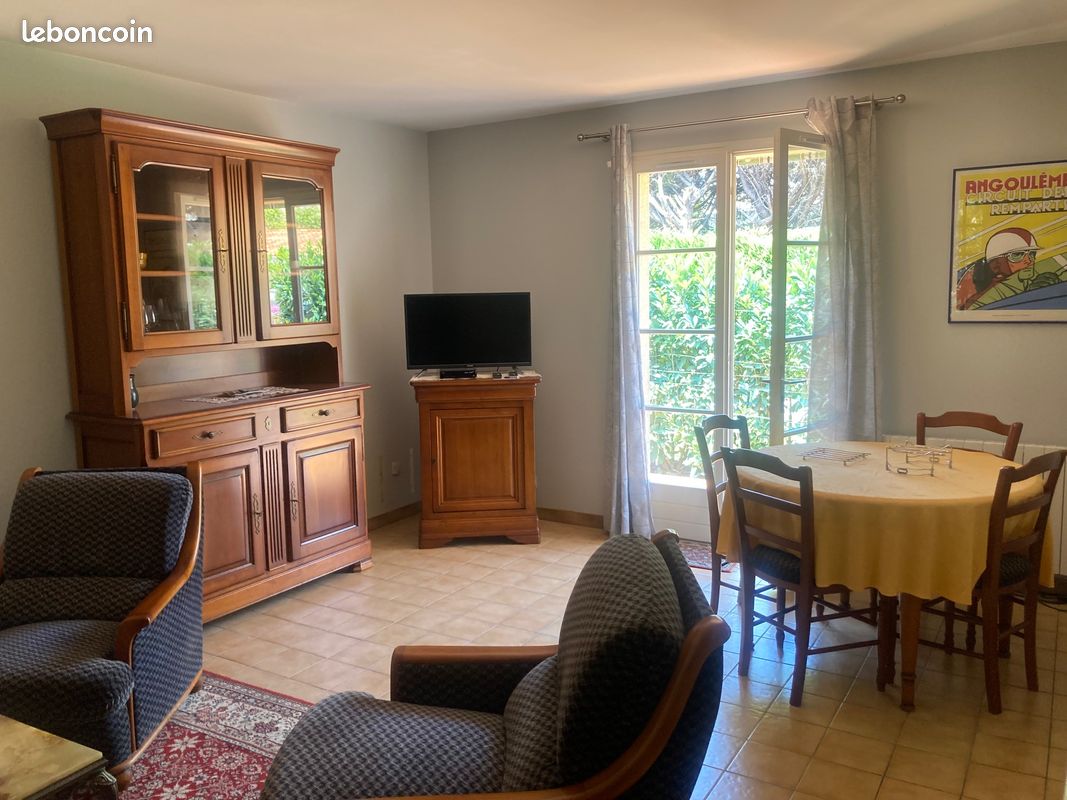 Maison 3 pièces 70 m² · à Angoulême · 70 m² · 500 €