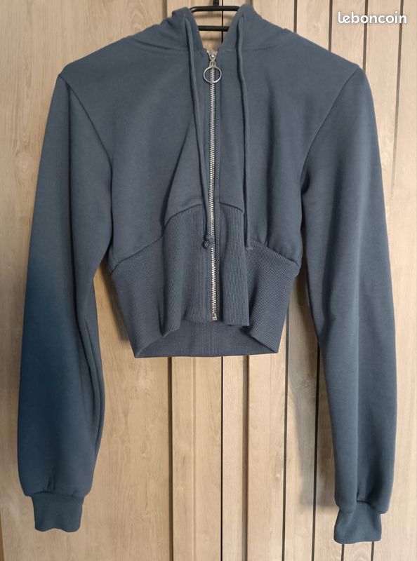 Sweat capuche femme (image 1)