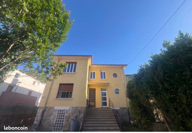 Maison 4 pièces 200 m² · à La Grand-Combe · 200 m² · 370 000 €