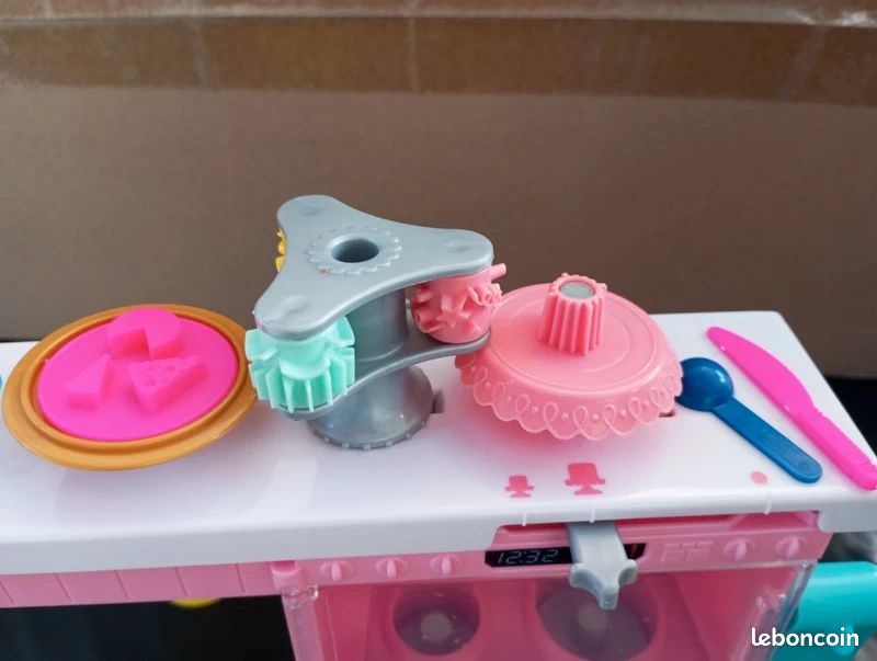 Set de jeux patisserie pour barbie (image 12)