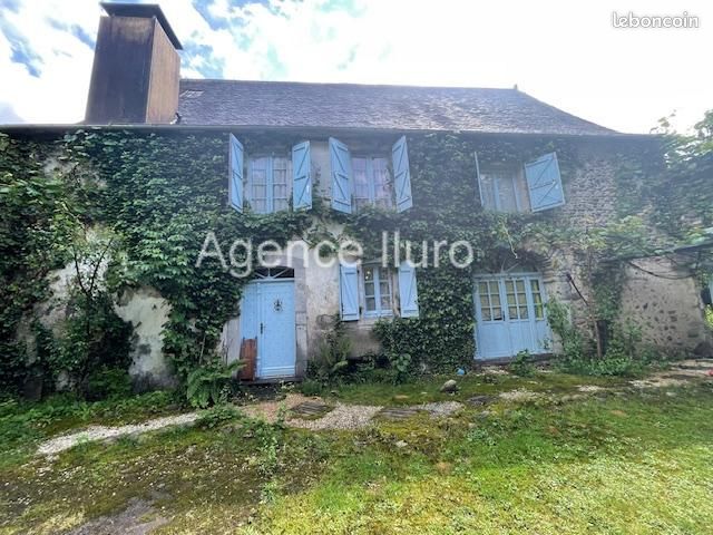Maison 7 pièces 227 m² · à Oloron-Sainte-Marie · 227 m² · 304 000 €