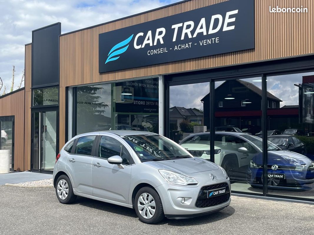 CITROEN C3 1.4 HDi FAP - 70 - Confort - CAR PLAY - REGULATEUR - SUIVI - TURBO-DISTRI- EMBRAYAGE-OK (image 1)