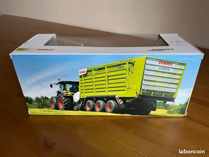 Claas CARGOS 8400 - Matériel agricole