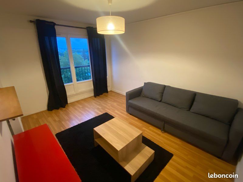 Appartement 1 pièce 28 m² · à Alfortville · 28 m² · 850 €