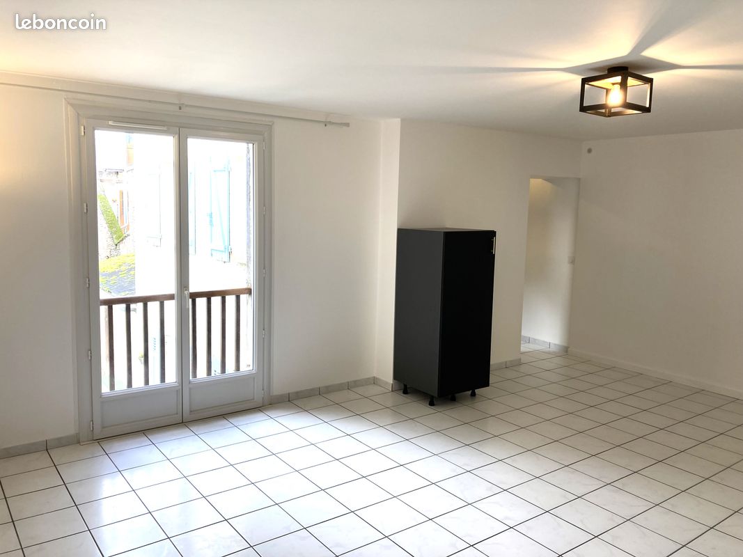 Appartement 2 pièces 53 m² · à Nay · 53 m² · 535 €/mois