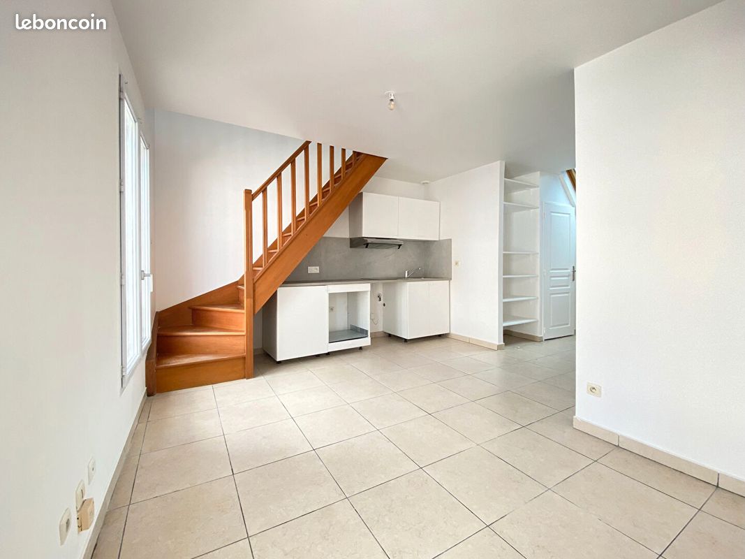 Appartement 2 pièces 32 m² · à Asnières-sur-Seine · 32 m² · 990 €/mois