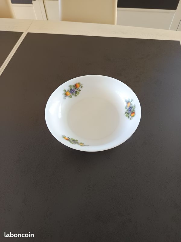 Plat creux arcopal (image 1)