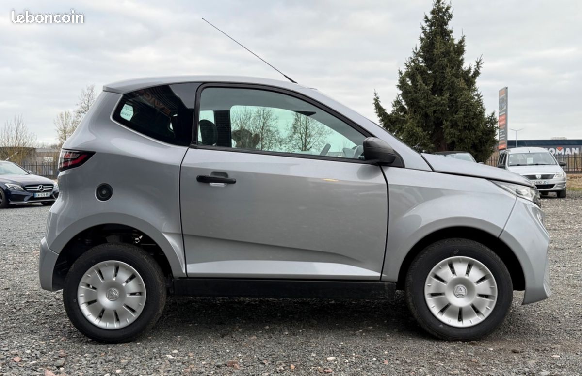 Aixam city pack s10 - diesel - camera de recul (image 21)