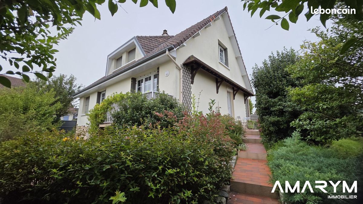 Maison 6 pièces 128 m² · à Dieppe · 128 m² · 325 000 €
