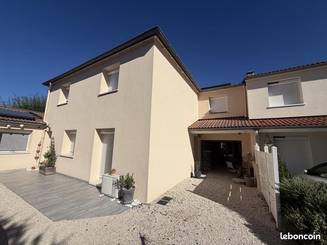 Appartement 4 pièces 70 m² · à Veauche · 70 m² · 750 €/mois