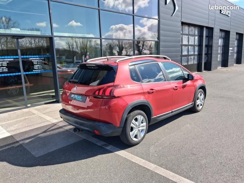Peugeot 2008 1.5 BlueHDi 100 Signature (image 3)
