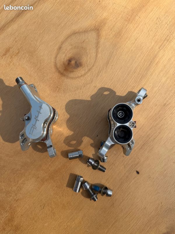 Etrier Hope RX4+ Flat Mount +20mm Sram DOT Bleu HBSPC74B