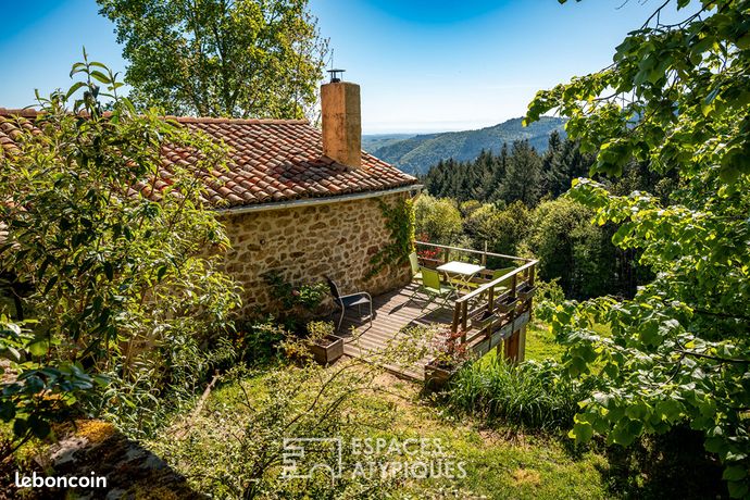 Propriété 7 pièces 250 m²