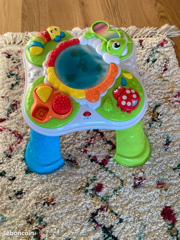 Table d’activités bébé colorée sonore et lumineuse chicco (image 3)