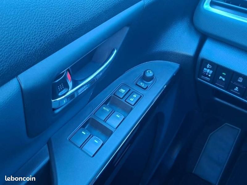 Suzuki S-Cross 1.4 Boosterjet Hybrid 110ch Xplore Auto Allgrip (image 14)