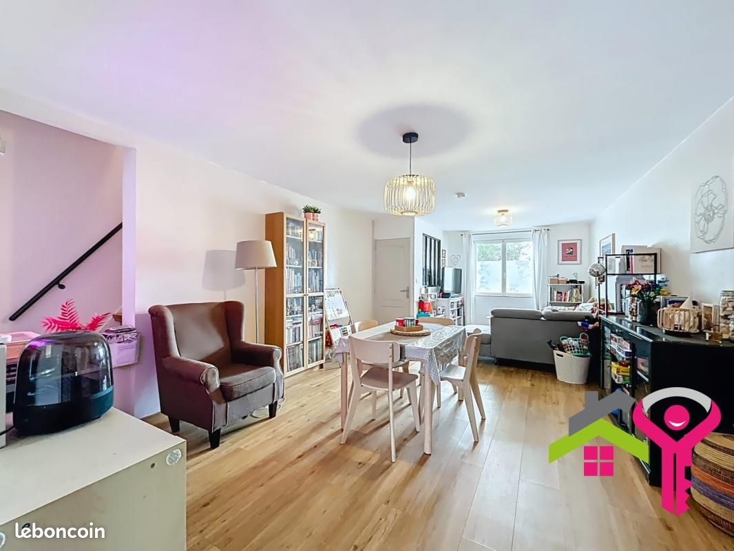 Maison 4 pièces 96 m² · à La Sentinelle · 96 m² · 149 000 €