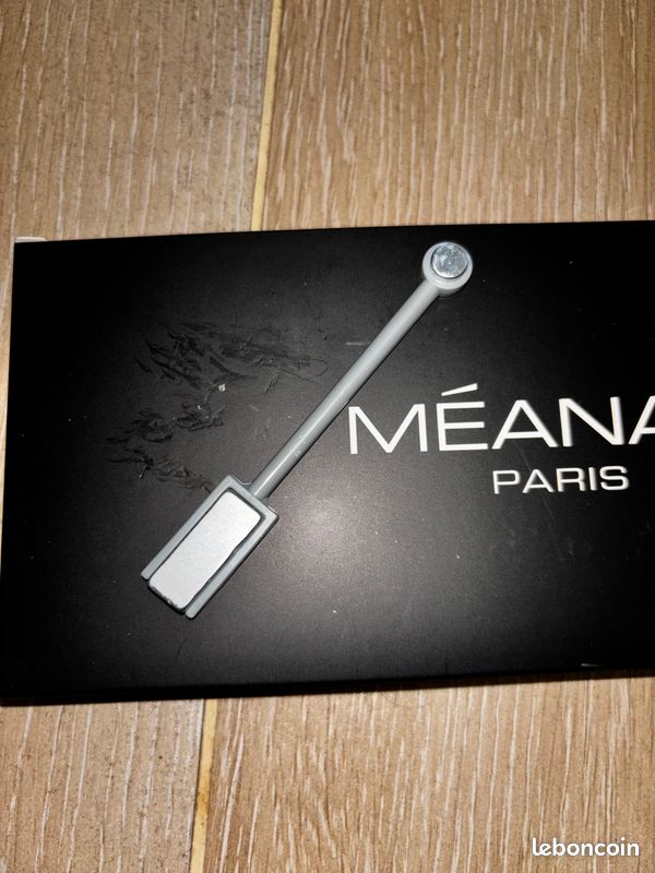 Lot de produit Méanails Paris (image 3)