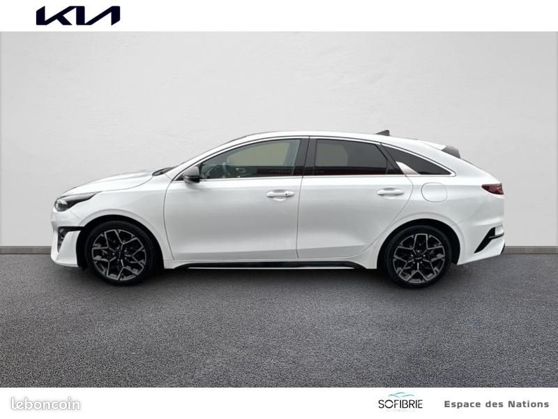 Kia ProCeed 1.5 T-GDi 140ch GT-line Premium DCT7 (image 2)