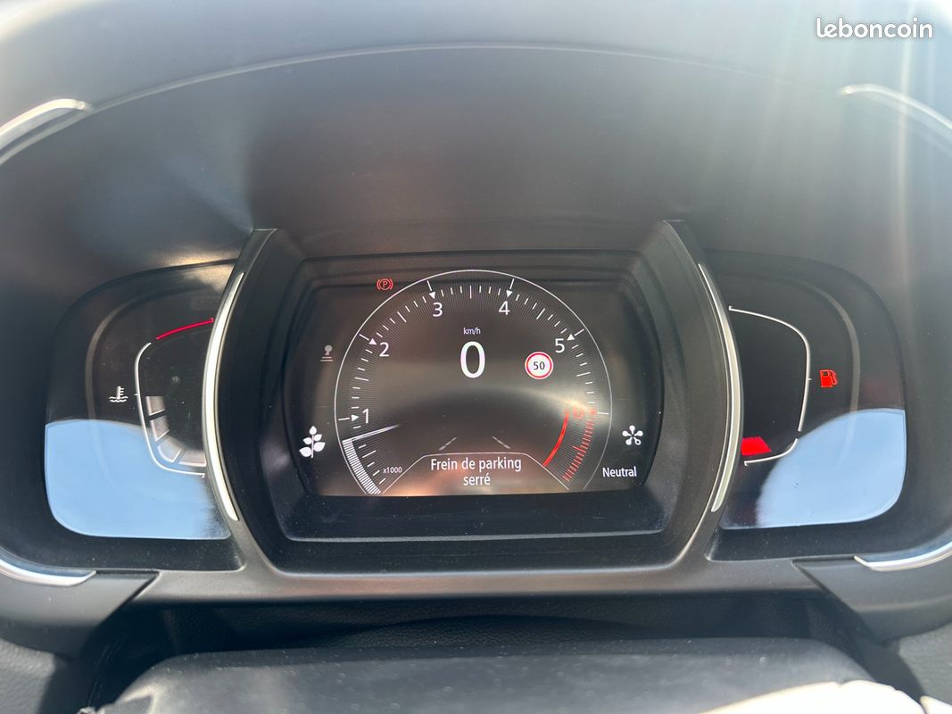 Renault scenic intens bose sound system - 1.3l tce 140ch - cam rec - carplay - clim auto - park assist (image 16)
