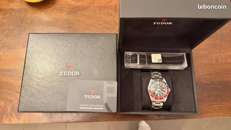 Tudor black bay GMT+nato (image 1)