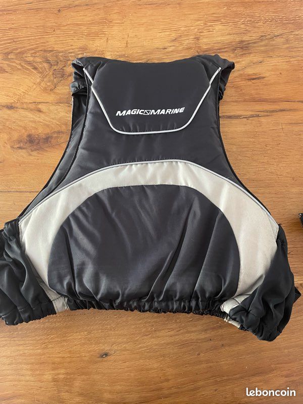 Gilet de sauvetage (image 2)