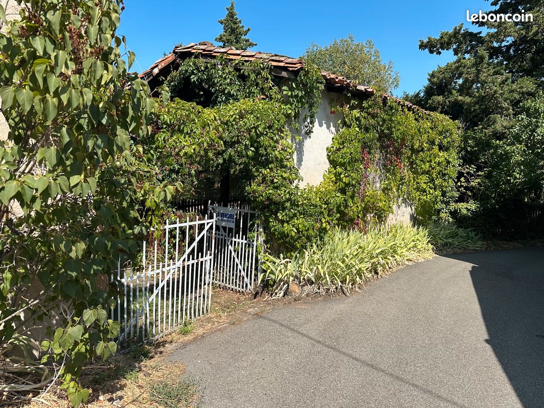 Maison 8 pièces 400 m² · à Sorbiers · 400 m² · 360 000 €