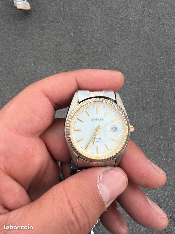 Watch montre (image 1)