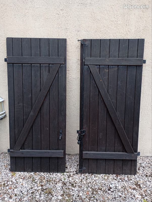 Volets bois (image 2)